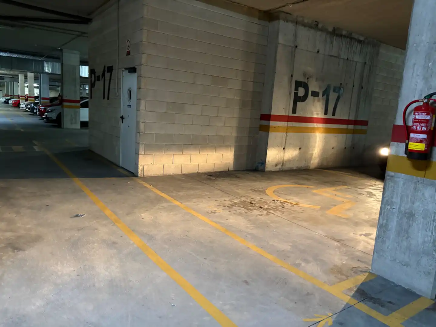 Aparcament amb ascensor en venda a Rúa Garda, imagen 18