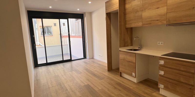 Bedroom of Flat for sale in L'Hospitalet de Llobregat  with Terrace