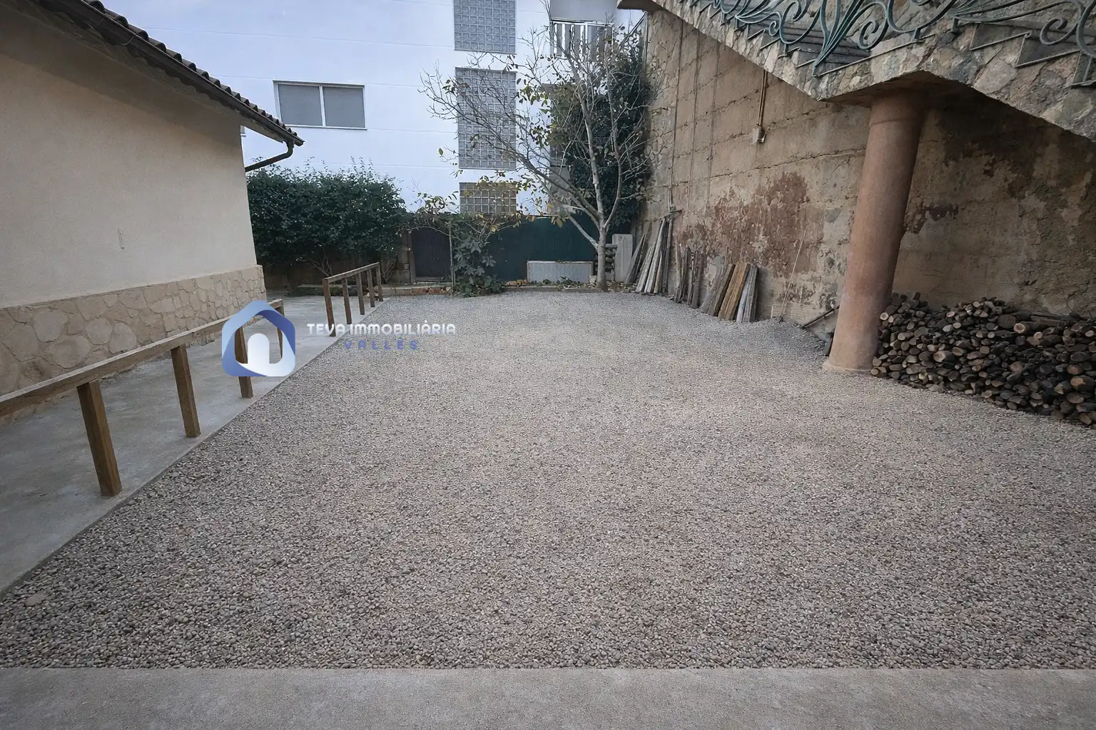 Parking de Casa o chalet en venta en Sant Fost de Campsentelles con Calefacción, Terraza y Trastero