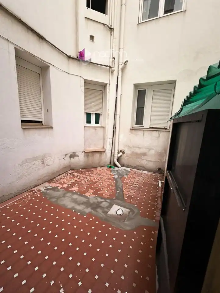 Business premises for sale in Calle de Fernández de los Ríos, imagen 6