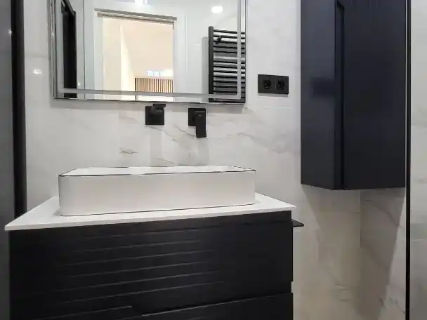 Baño de Piso en venta en Madrid con Aire acondicionado y Amueblado