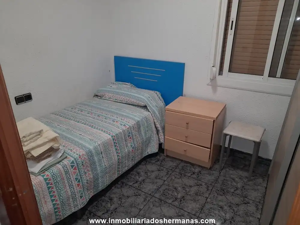 Dormitori de Pis en venda en El Prat de Llobregat amb Aire condicionat i Balcó