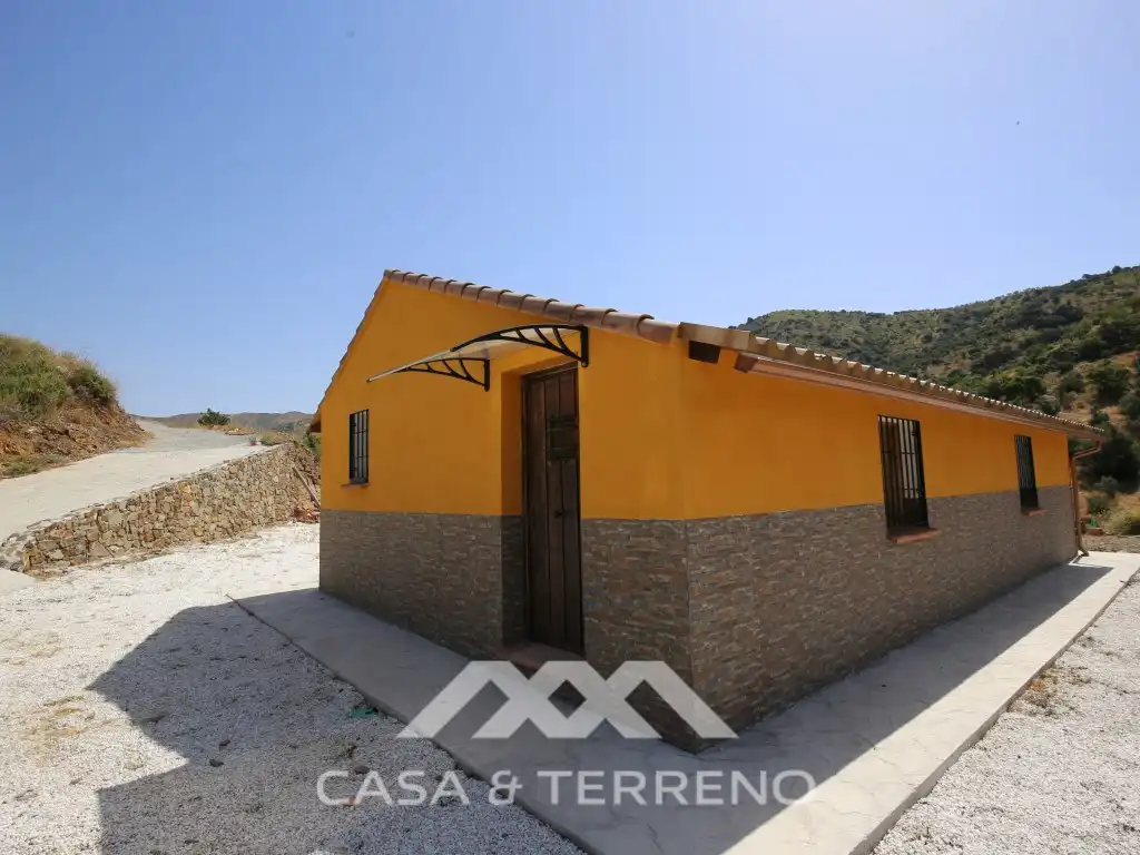 Exterior view of Houses for sale in Totalán