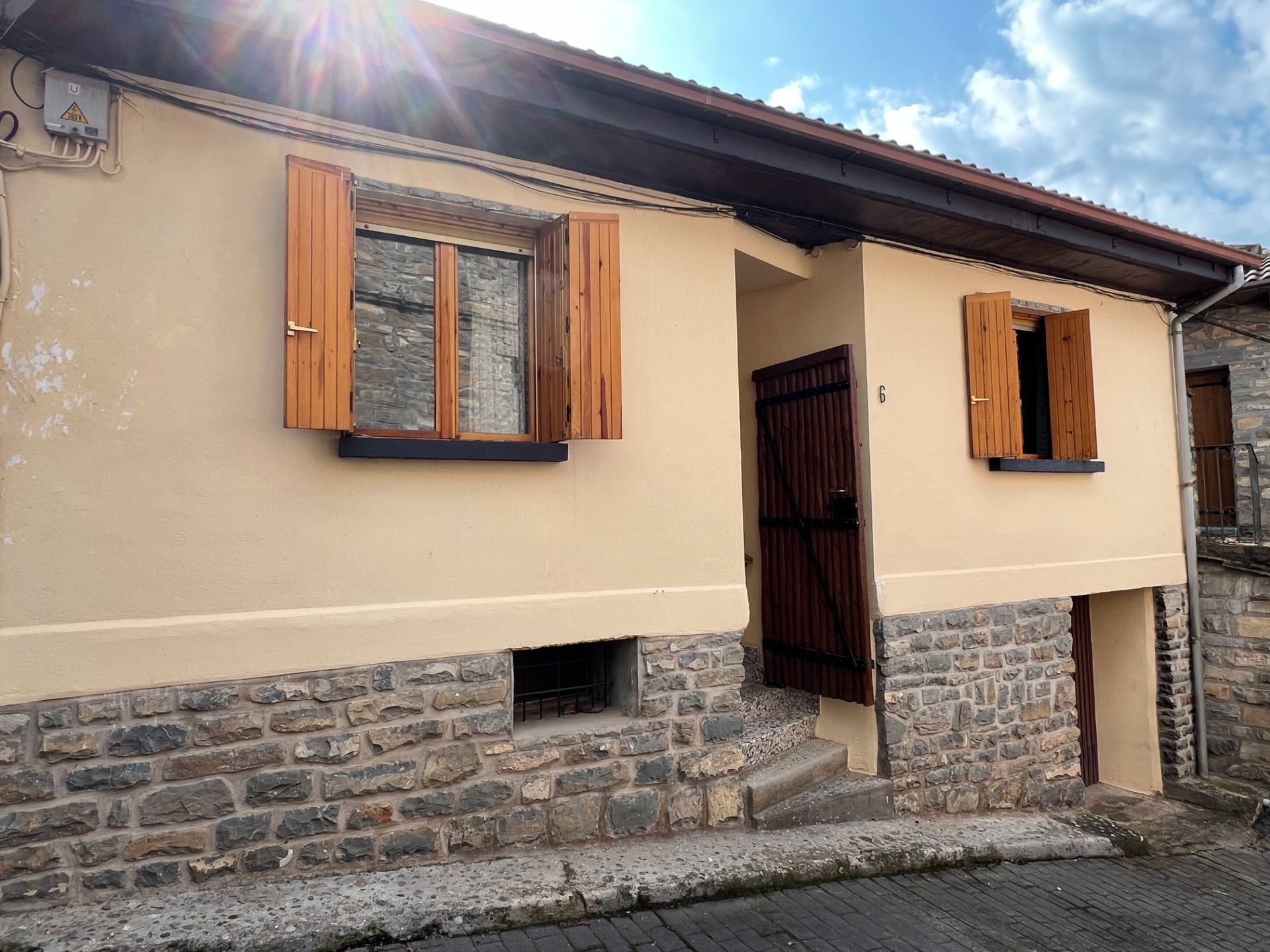 Vista exterior de Casa o xalet en venda en Castiello de Jaca