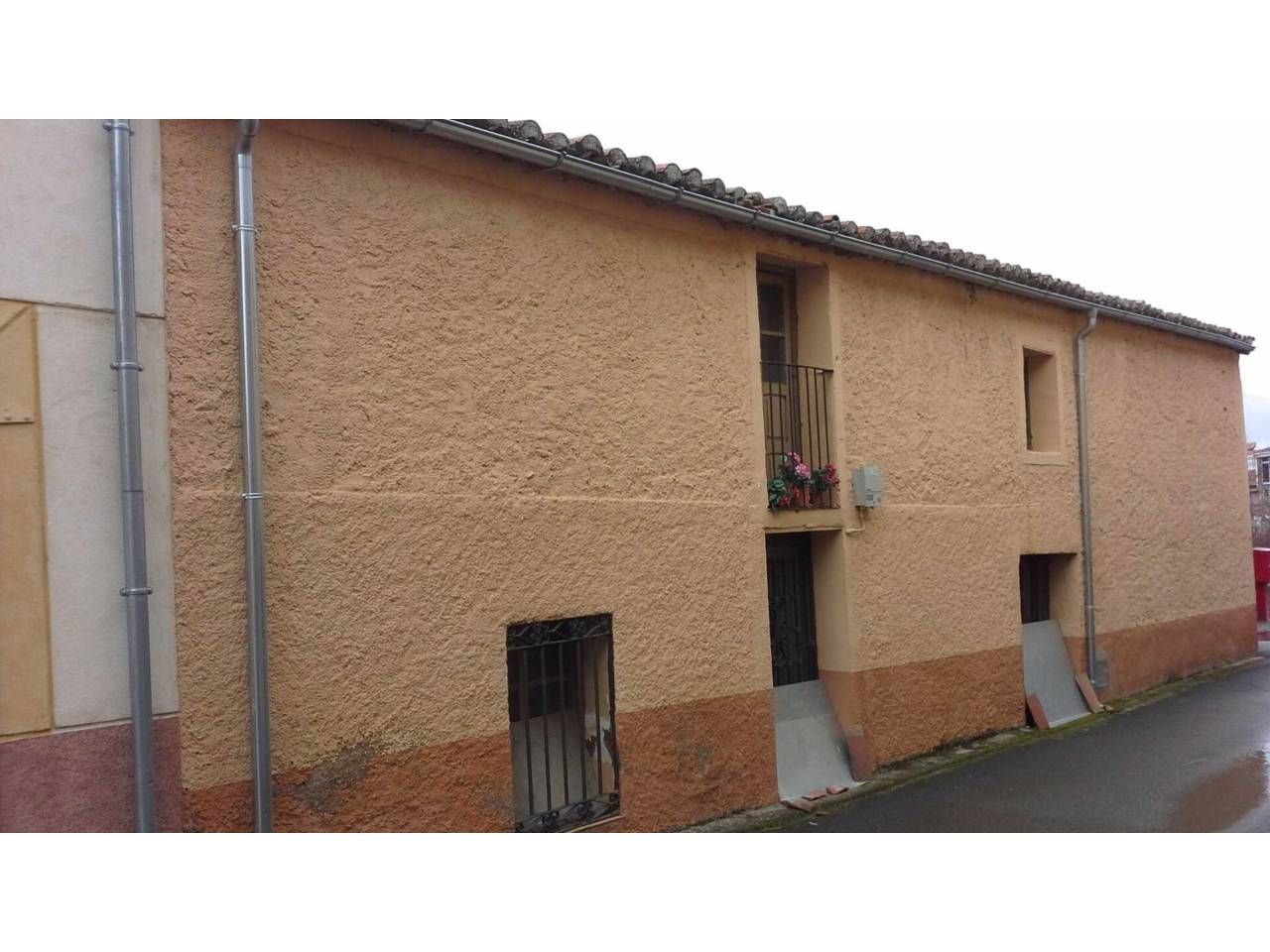 Exterior view of House or chalet for sale in Serradilla del Arroyo  with Private garden