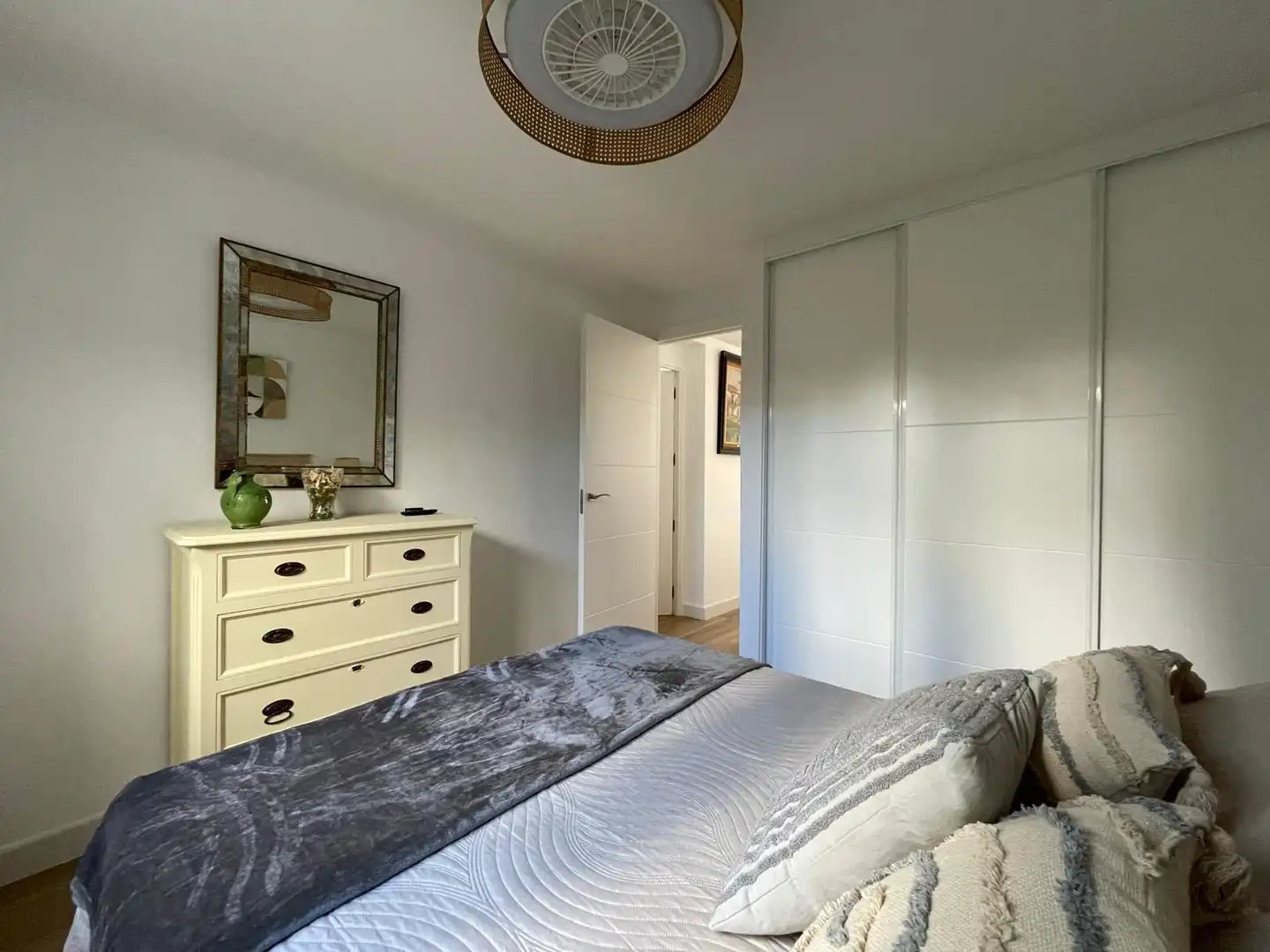 Habitación de Apartamento de alquiler en El Portil con Calefacción, Jardín privado y Terraza