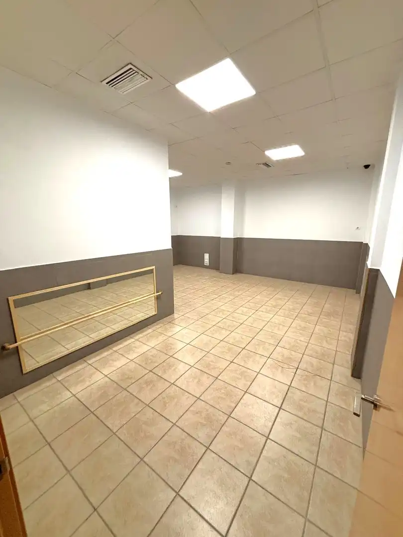 Business premises for sale in Centro Ciudad, imagen 6