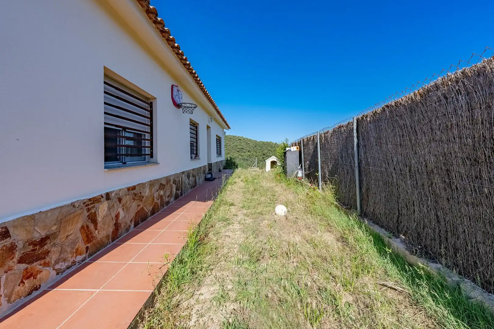 Exterior view of Houses for sale in Sant Cebrià de Vallalta  with Heating, Private garden and Storage room