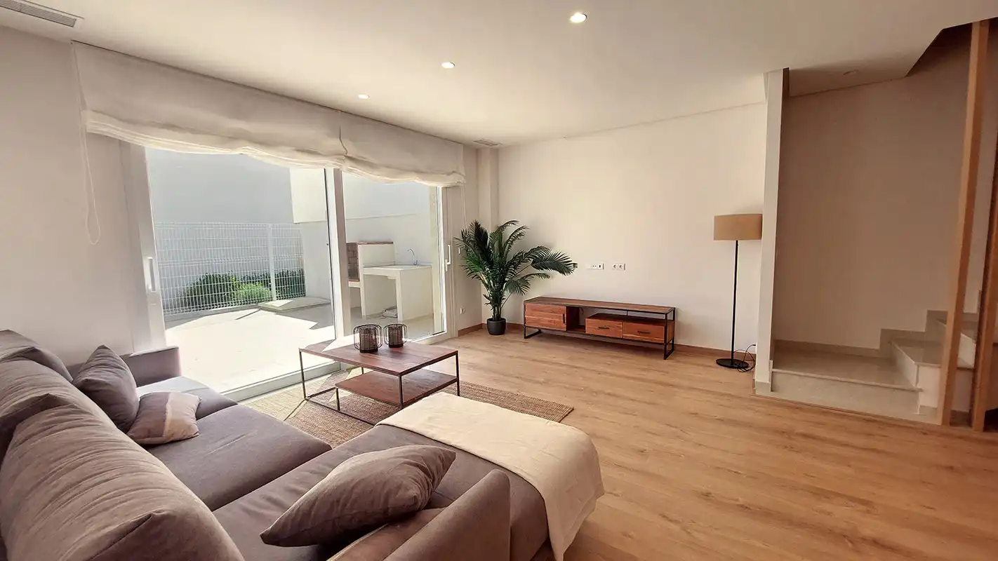 Sala de estar de Casa o chalet en venta en Hondón de las Nieves / El Fondó de les Neus con Aire acondicionado, Calefacción y Jardín privado