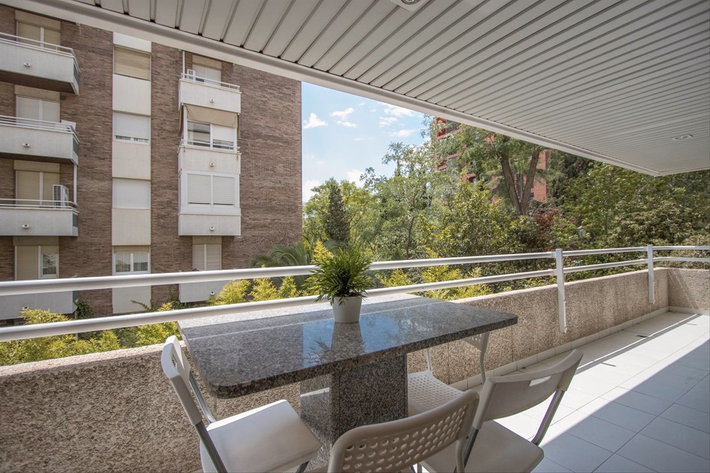 Terrace of Flat to rent in  Barcelona Capital  with Air Conditioner, Heating and Parquet flooring