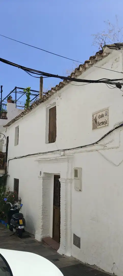 Detached homes for sale in BERMEJA, 17, Casco Antiguo