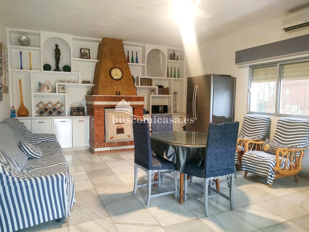 Sala d'estar de Casa o xalet en venda en  Jaén Capital amb Aire condicionat, Traster i Piscina