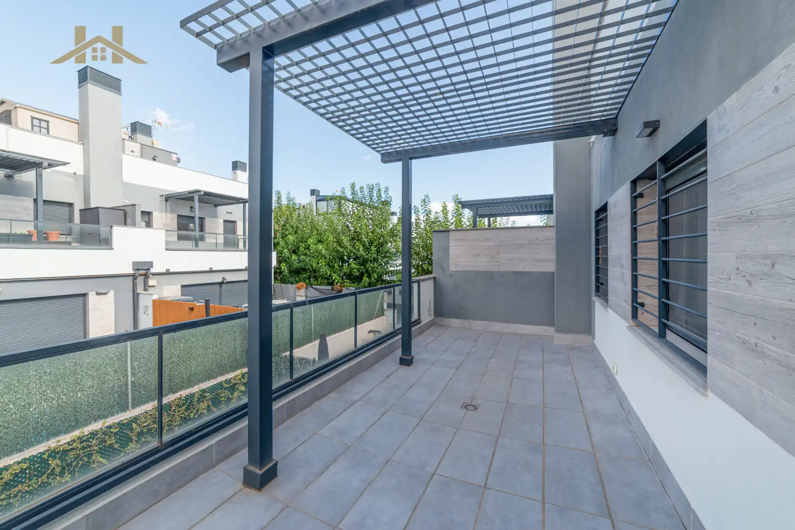 Terraza de Casa adosada en venta en Valdemoro con Aire acondicionado, Calefacción y Jardín privado