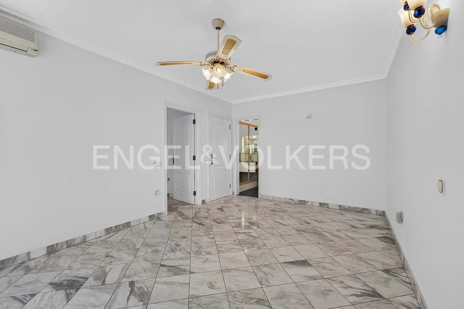 Houses for sale in Costa Adeje