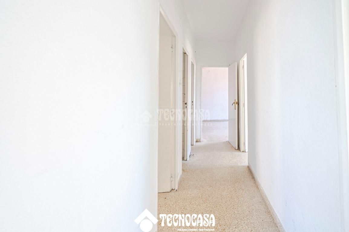 Piso en venta en  Granada Capital