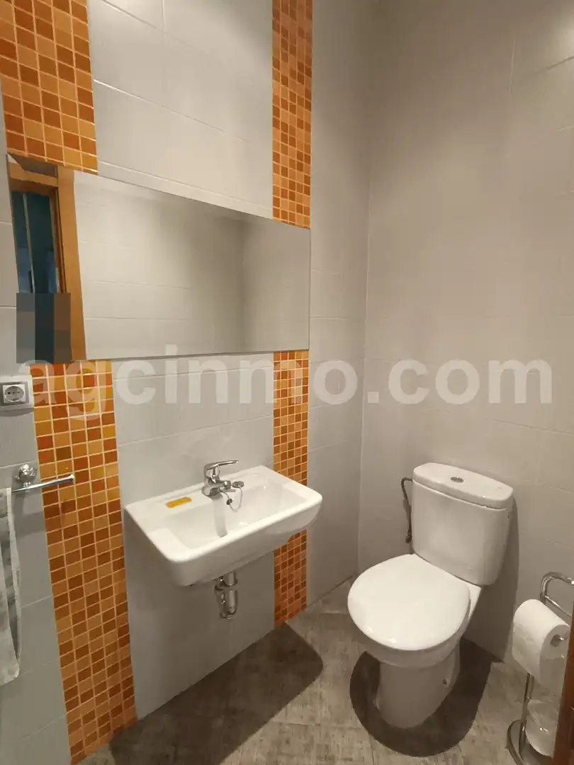 Badezimmer von Geschaftsraum zum Verkauf in Valladolid