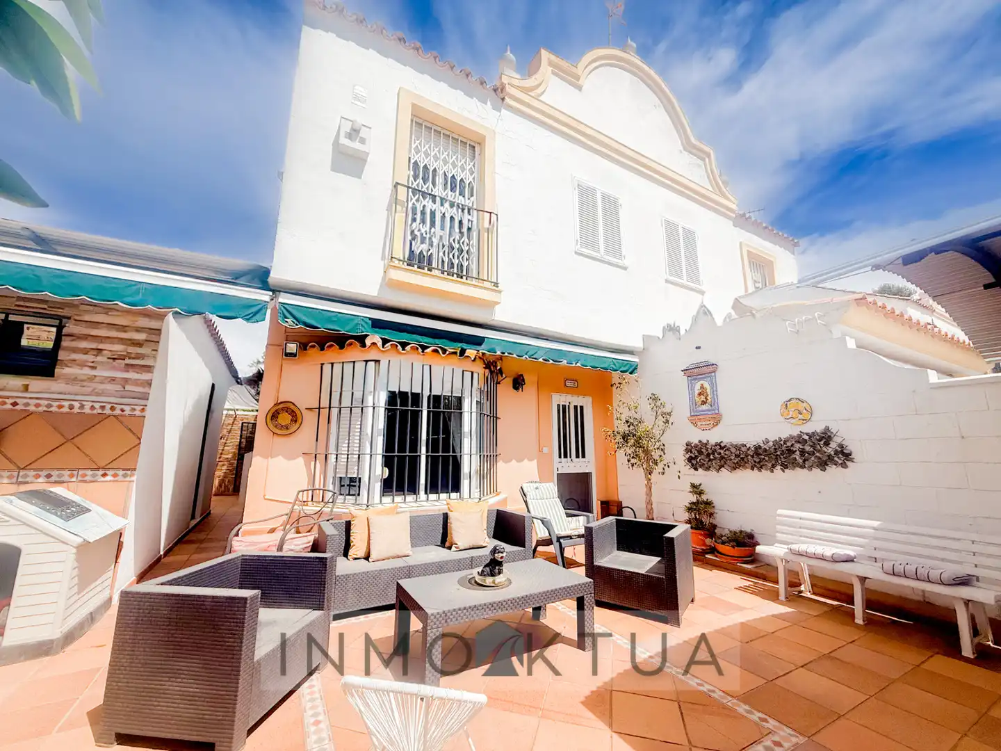 Exterior view of Detached homes for sale in Jerez de la Frontera  with Private garden and Storage room