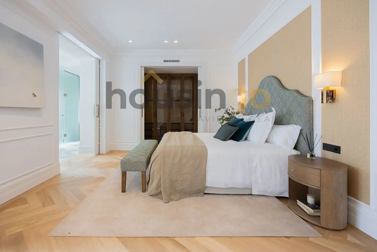 Bedroom of Flat for sale in Madrid  with Air Conditioner, Heating and Parquet flooring