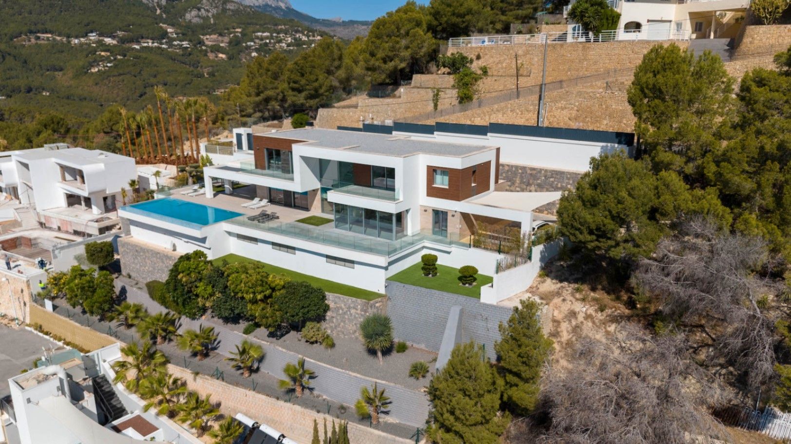 Vista exterior de Casa o xalet en venda en Calpe / Calp amb Aire condicionat, Calefacció i Jardí privat
