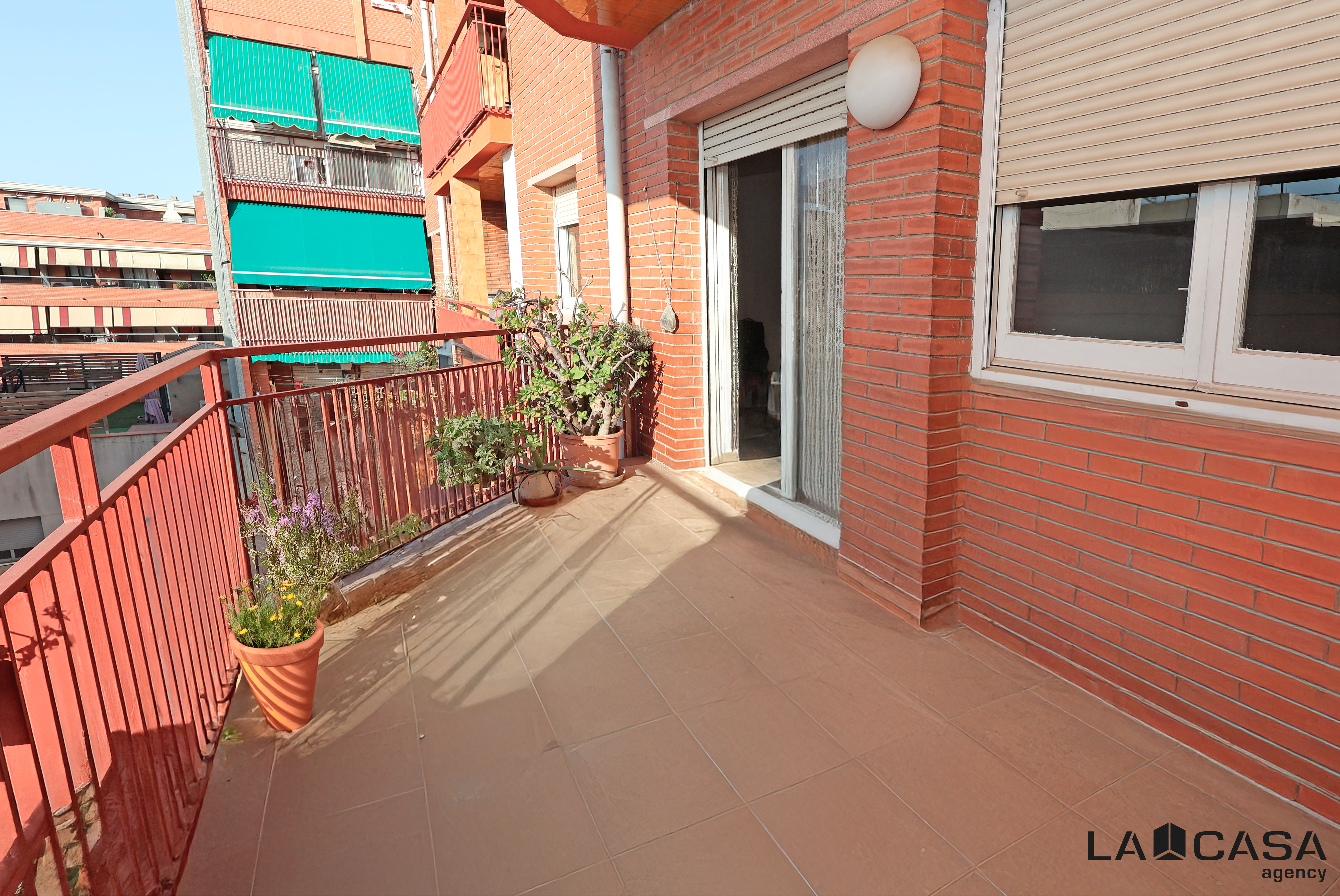 Terrassa de Pis en venda en Esplugues de Llobregat
