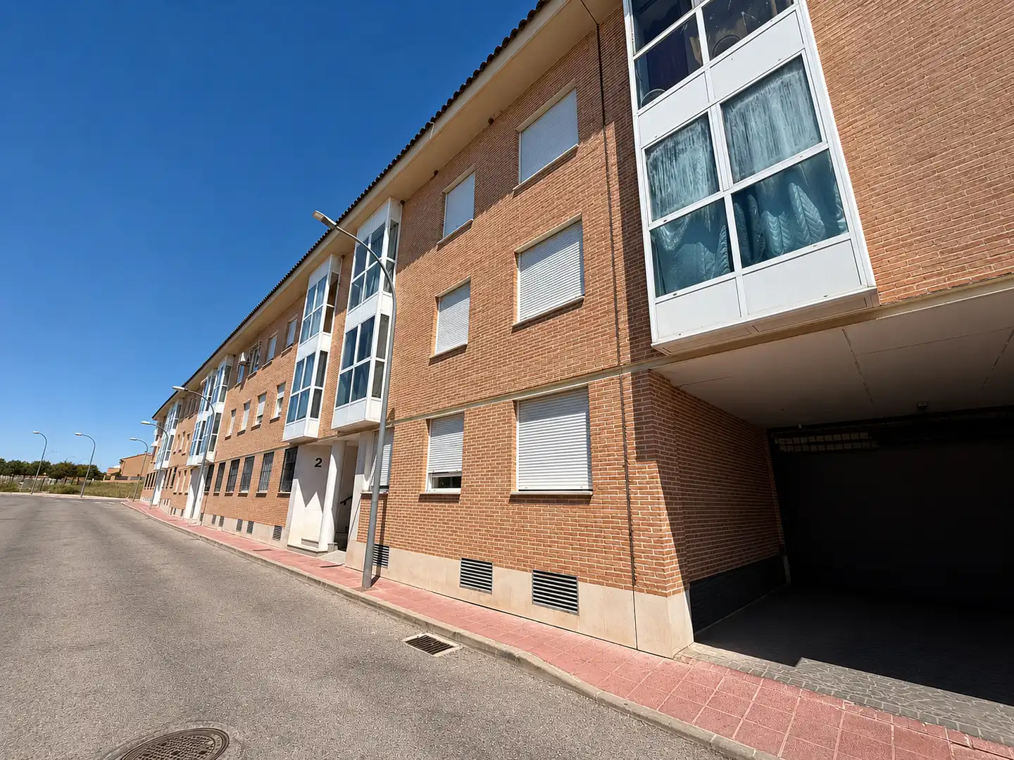 Vista exterior de Pis en venda en Camarena amb Aire condicionat, Calefacció i Traster