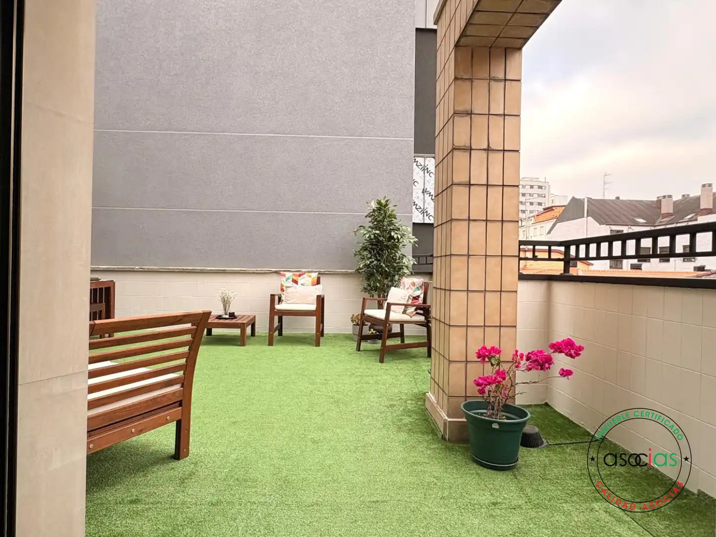 Terrassa de Àtic en venda en Gijón  amb Calefacció, Parquet i Terrassa