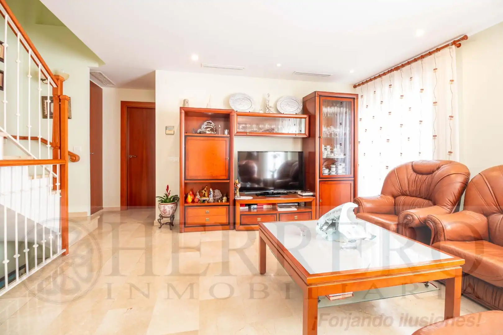 Sala de estar de Casa o chalet en venta en Gandia con Aire acondicionado, Calefacción y Jardín privado