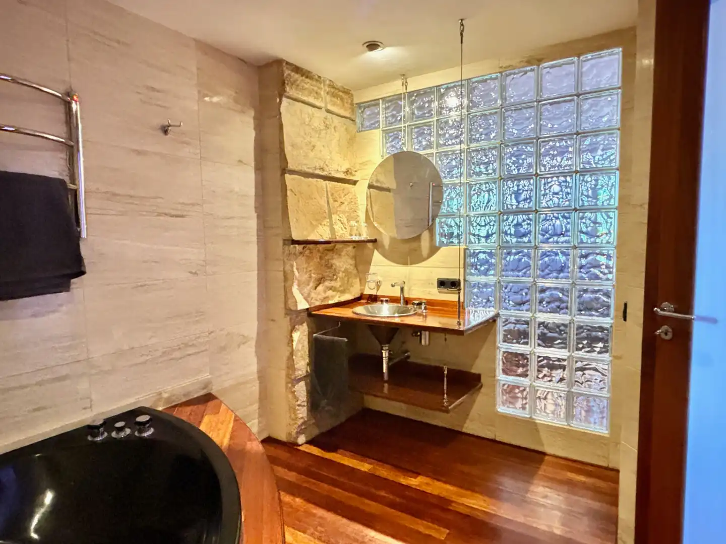 Baño de Piso en venta en  Palma de Mallorca con Aire acondicionado, Terraza y Trastero