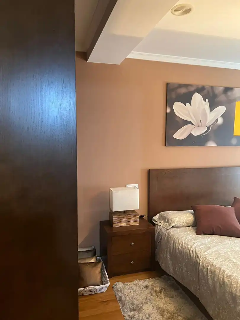 Schlafzimmer von Wohnungen zur Miete in Noia mit Heizung, Möbliert und Balkon