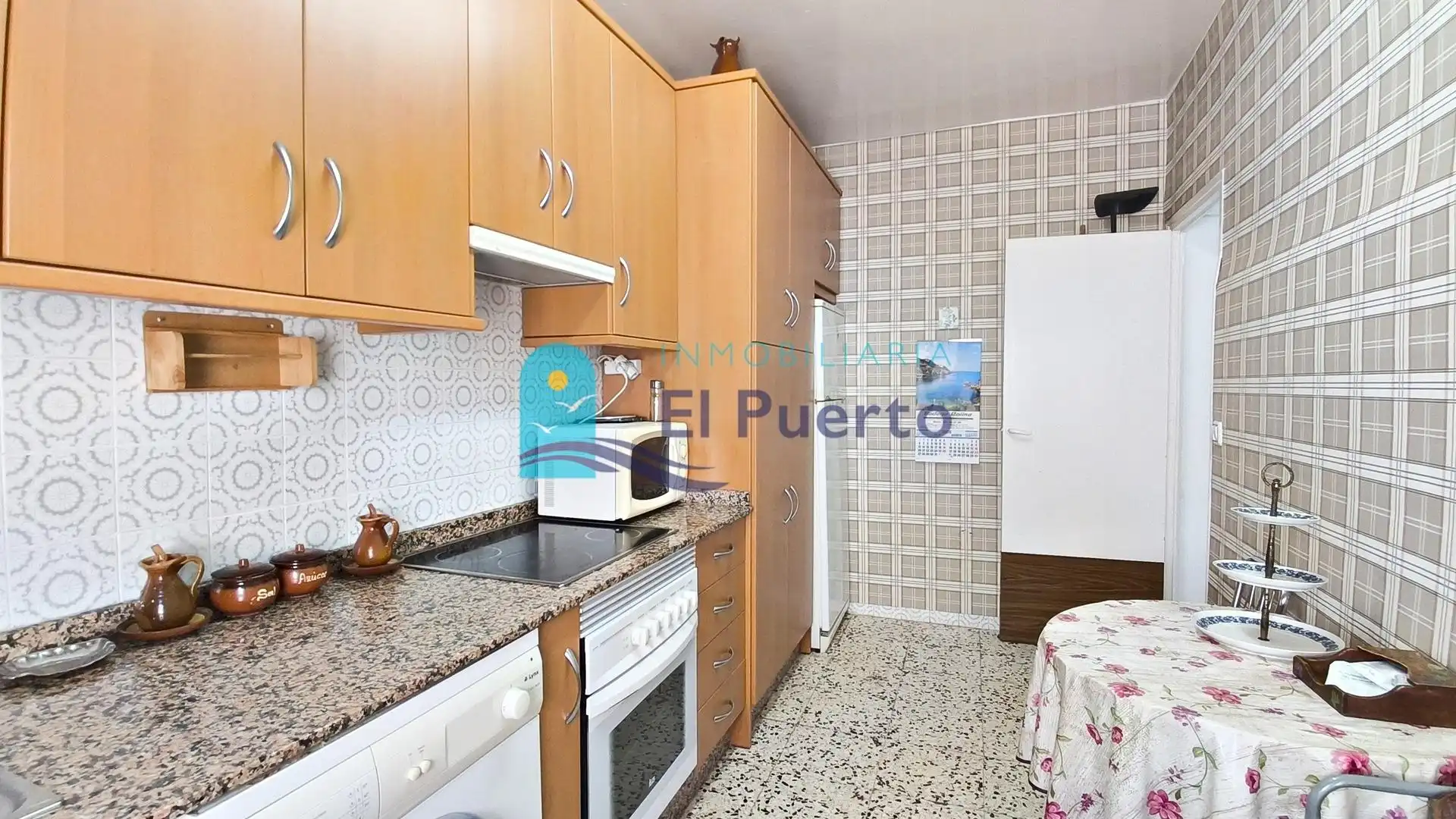 Küche von Wohnung zum Verkauf in Cartagena mit Klimaanlage, Heizung und Terrasse