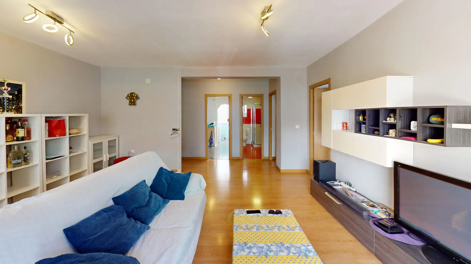 Sala d'estar de Pis en venda en Alicante / Alacant amb Aire condicionat, Terrassa i Balcó