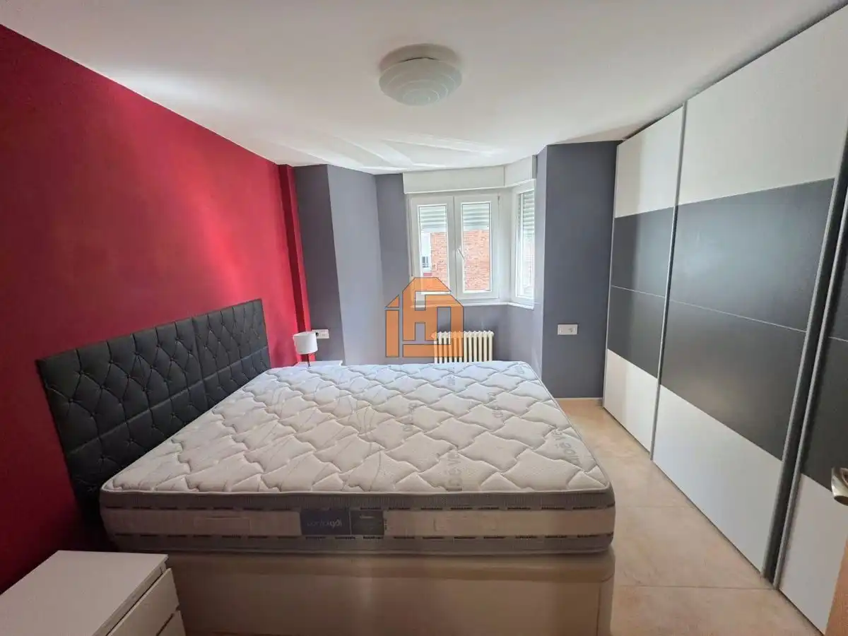Apartamento en alquiler en Calle Doña Urraca, imagen 7