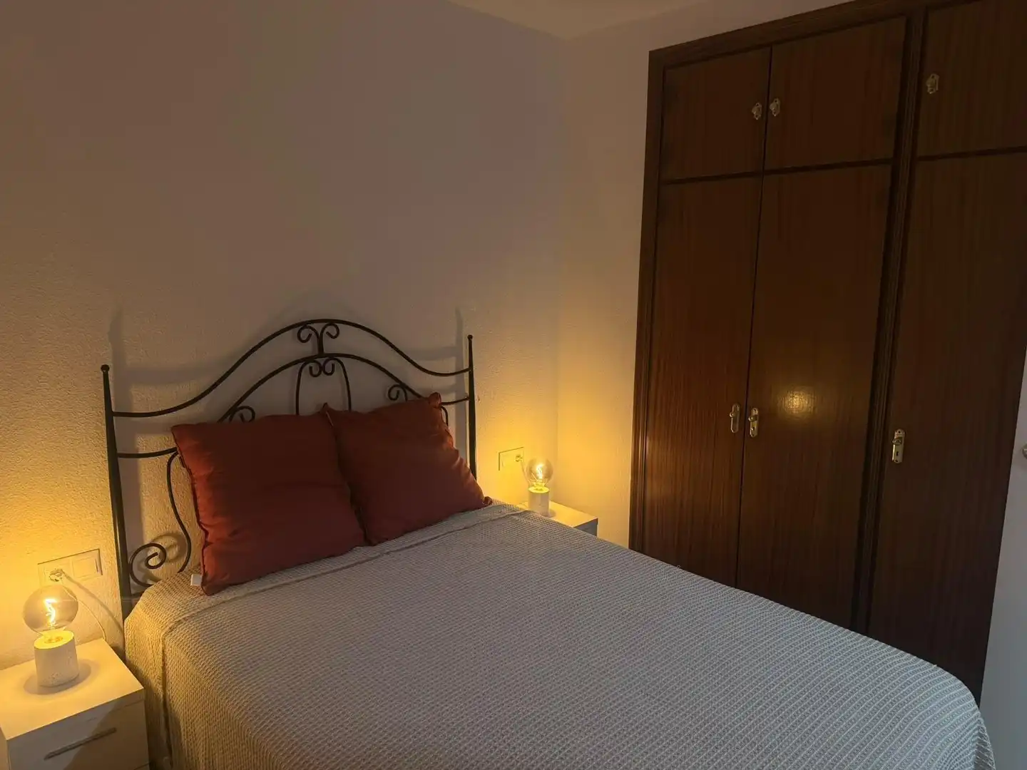 Flat to rent in Casco Antiguo, imagen 16
