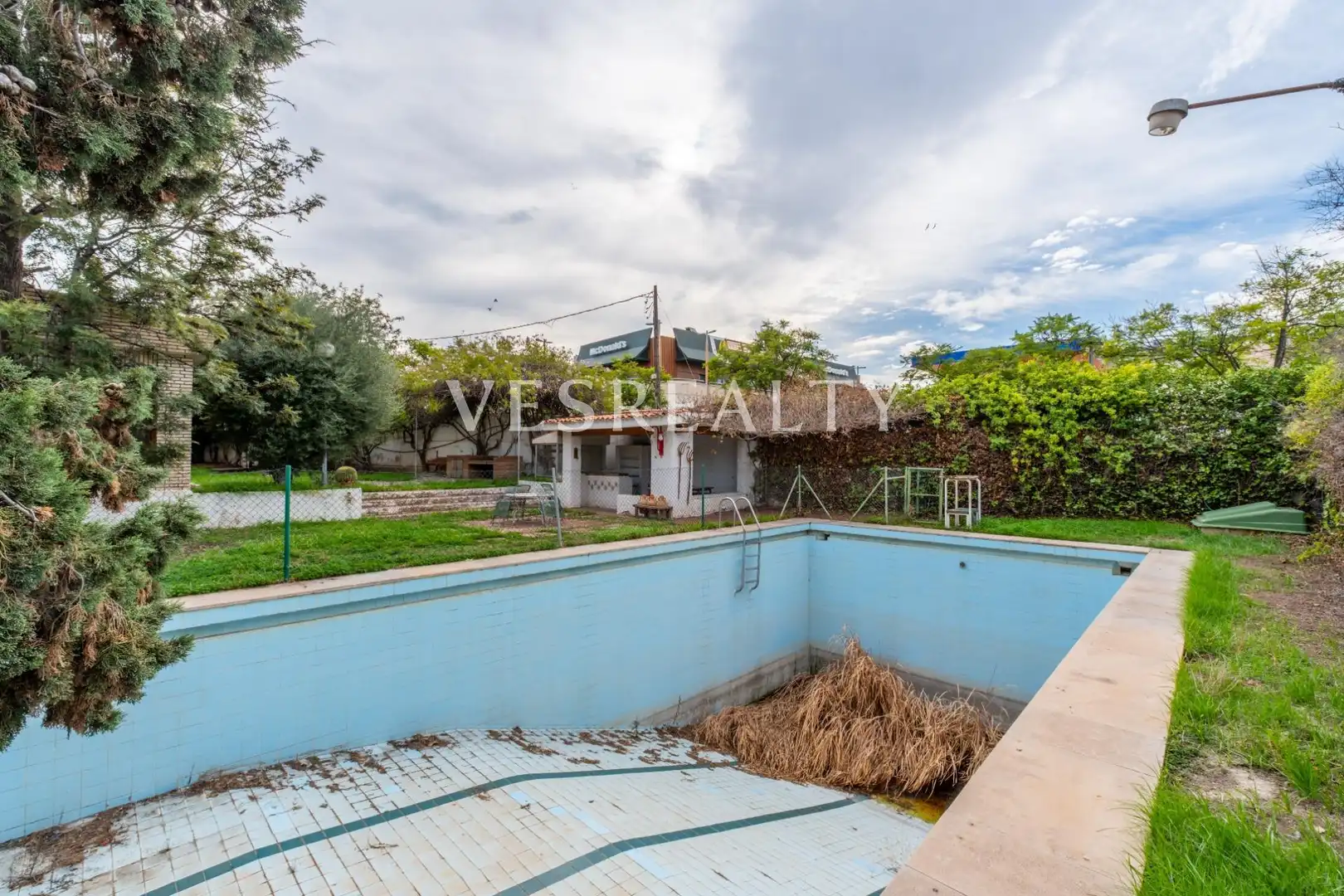 Chalet con terraza en venta en Garbinet - Vistahermosa, imagen 33