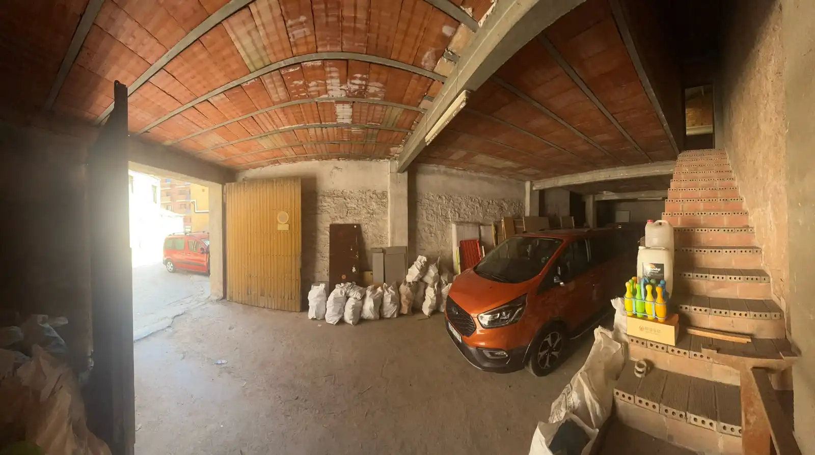 Industrial building for sale in Carrer Verdaguer 17, imagen 4