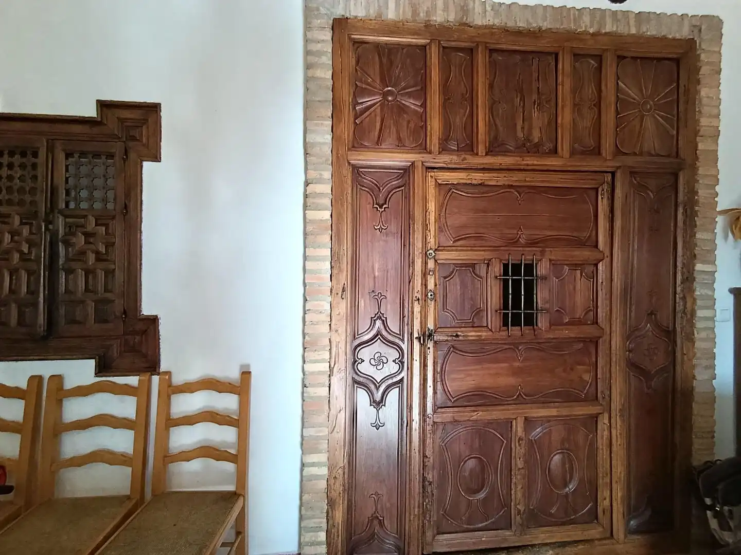 Houses for sale in La Carlota  with Air Conditioner, Heating and Private garden