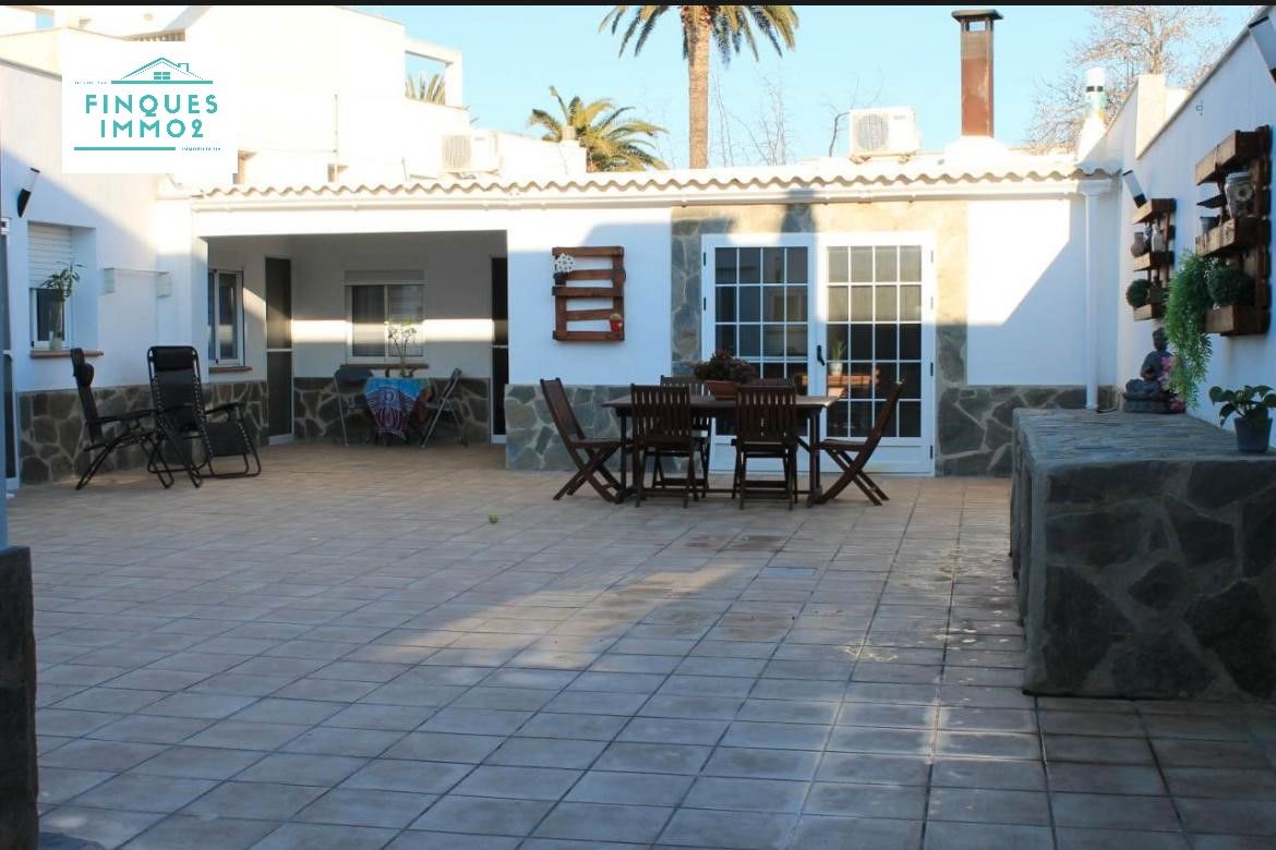 Terrace of Country house for sale in Amposta  with Air Conditioner and Furnished