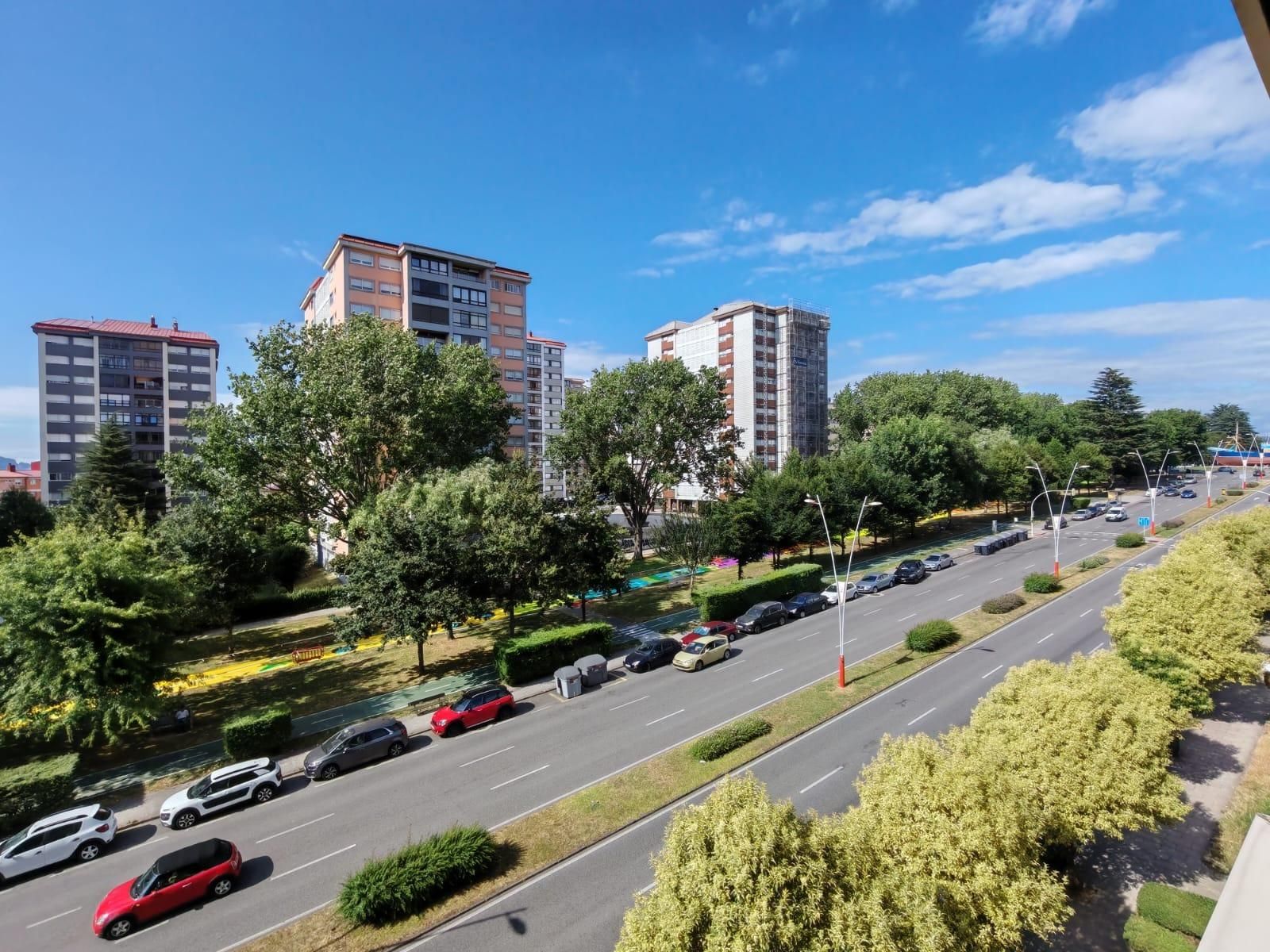 Exterior view of Flat for sale in Vigo   with Terrace, Storage room and Balcony