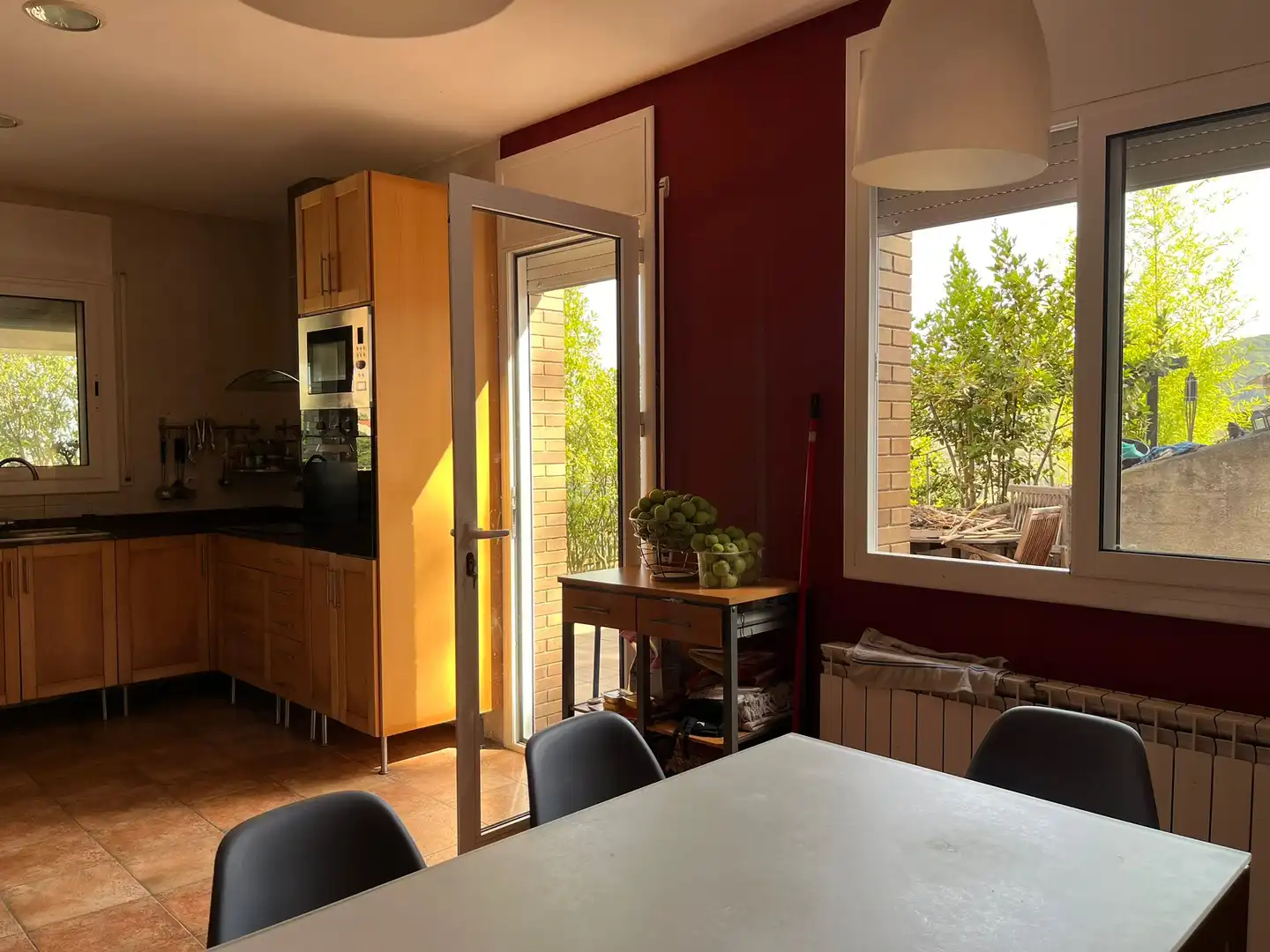 Cuina de Casa o xalet en venda en Vilanova del Vallès amb Calefacció, Jardí privat i Terrassa