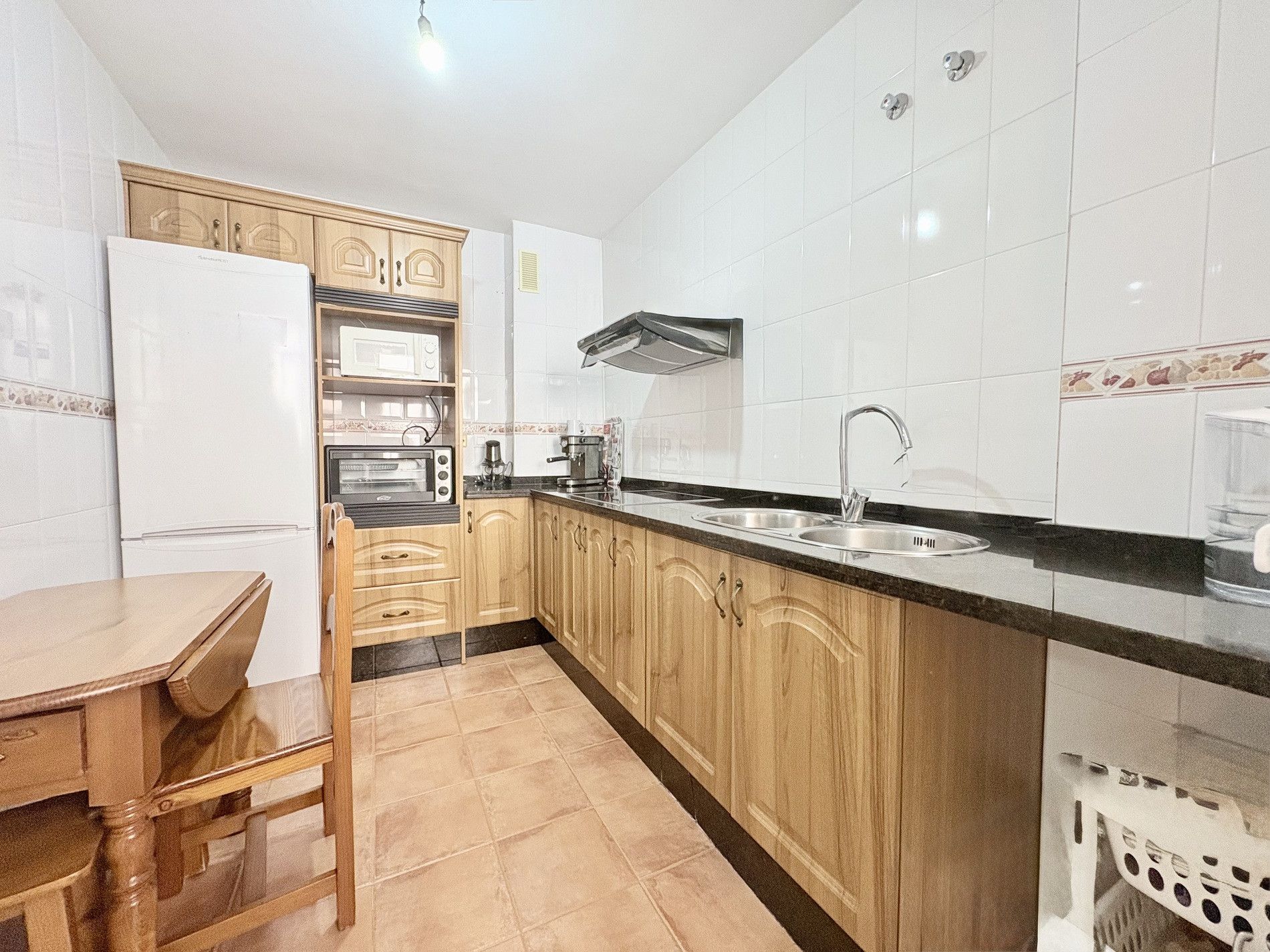 Cuina de Apartament en venda en Mijas amb Aire condicionat, Terrassa i Moblat