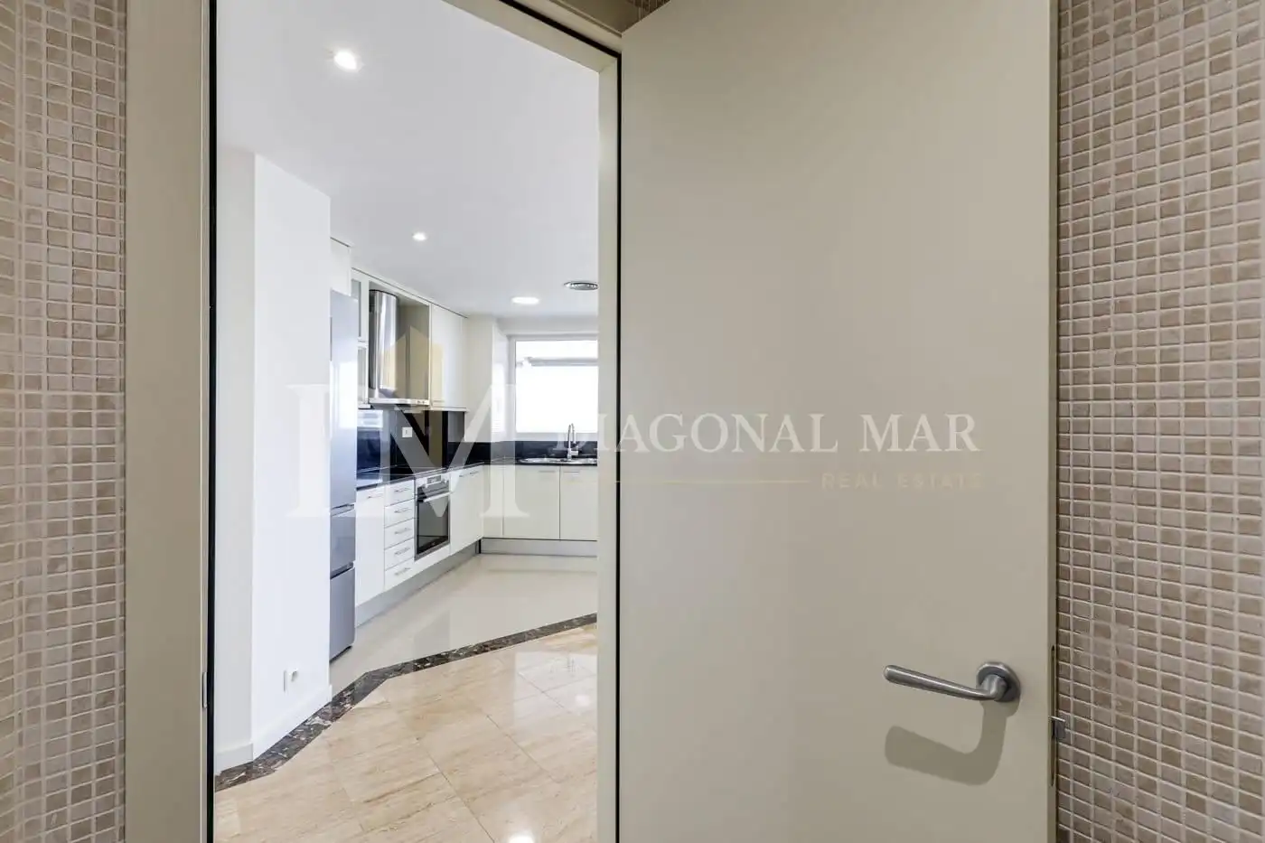Piso en venta en Barcelona con Aire acondicionado, Calefacción y Terraza