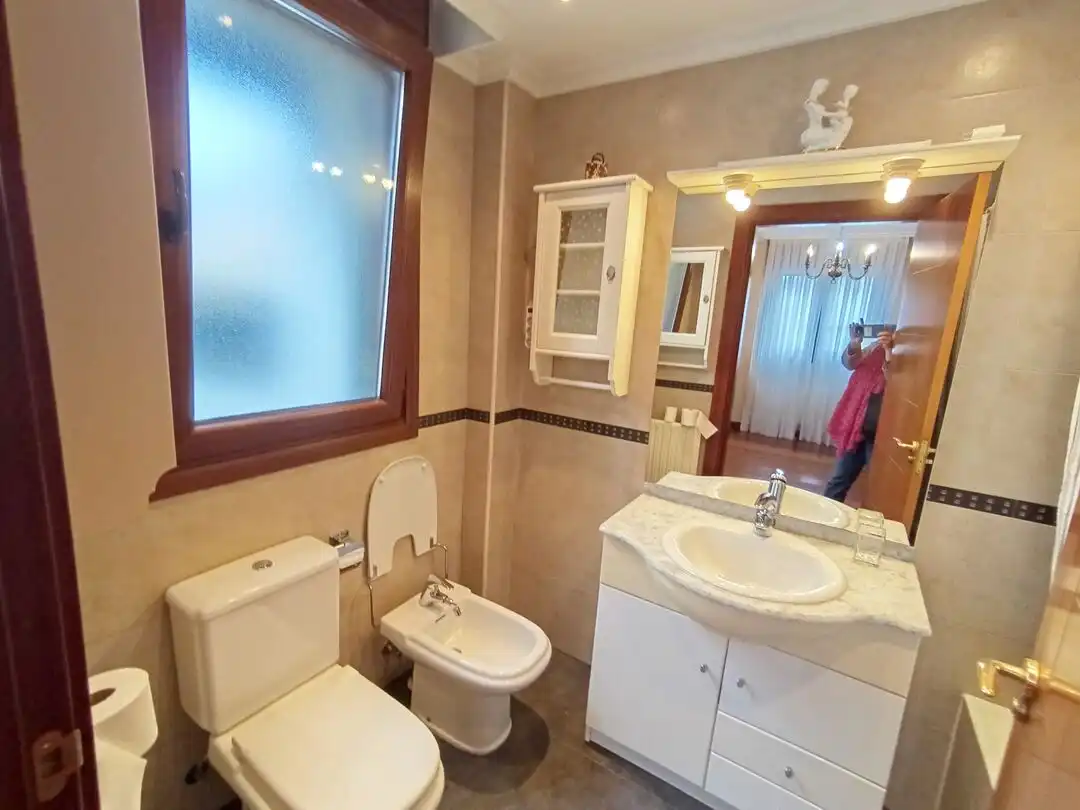 Bathroom of Flat for sale in Larrabetzu  with Heating, Storage room and Furnished