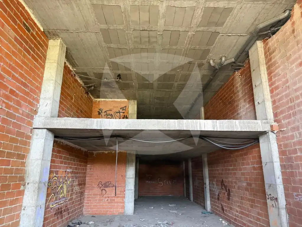 Local comercial en venda a Avenida Elvas, imagen 3
