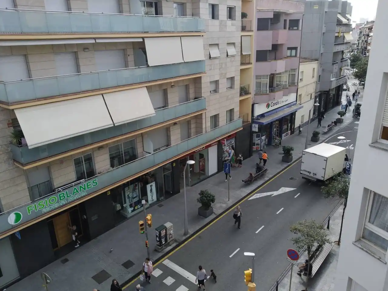 Vista exterior de Piso en venta en Blanes con Terraza