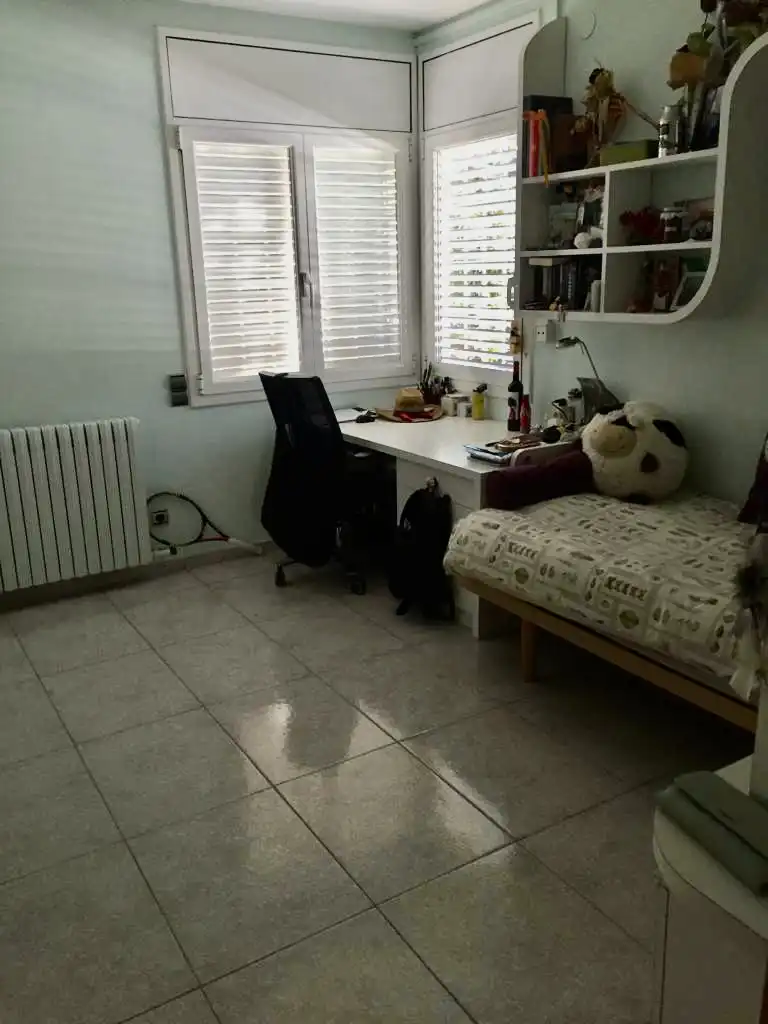 Habitación de Casa o chalet en venta en Cerdanyola del Vallès con Aire acondicionado, Calefacción y Jardín privado