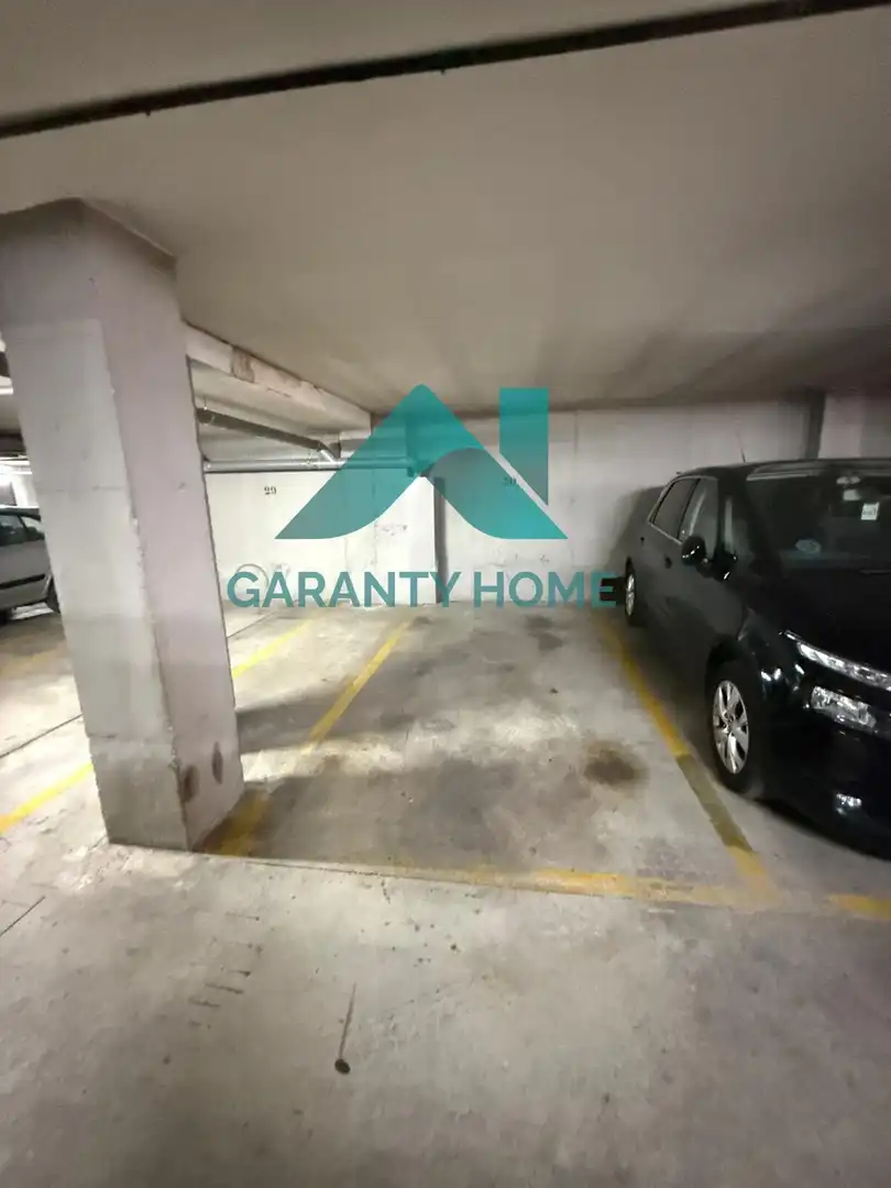 Aparcament de Pis en venda en Cáceres amb Aire condicionat, Calefacció i Parquet