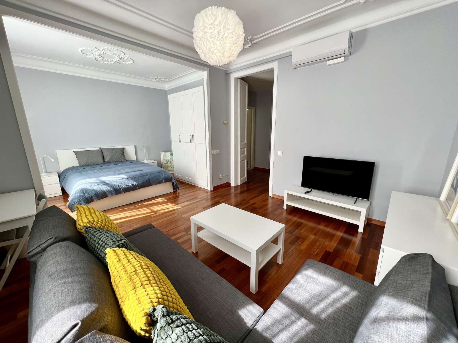 Habitación de Estudio para compartir en  Barcelona Capital con Aire acondicionado, Calefacción y Terraza