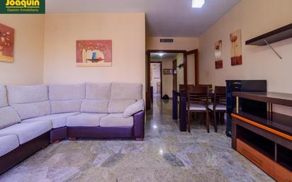 Living room of Flat for sale in  Córdoba Capital  with Air Conditioner, Parquet flooring and Terrace