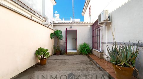 Foto 2 de Casa adosada en venta en Chapín - Campus Universitario - Navinco, Jerez de la Frontera