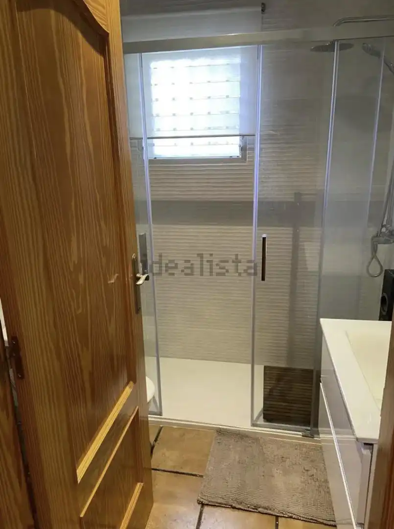 Bany de Casa o xalet en venda en Murcia amb Aire condicionat, Calefacció i Jardí privat